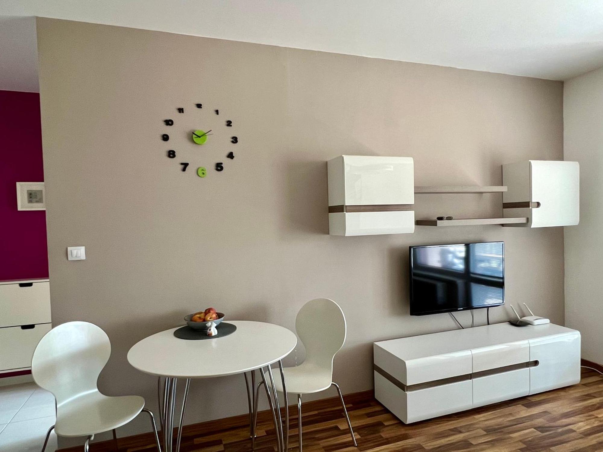 Apartment Jegeho Bratislava - Tipos Arena Exteriör bild