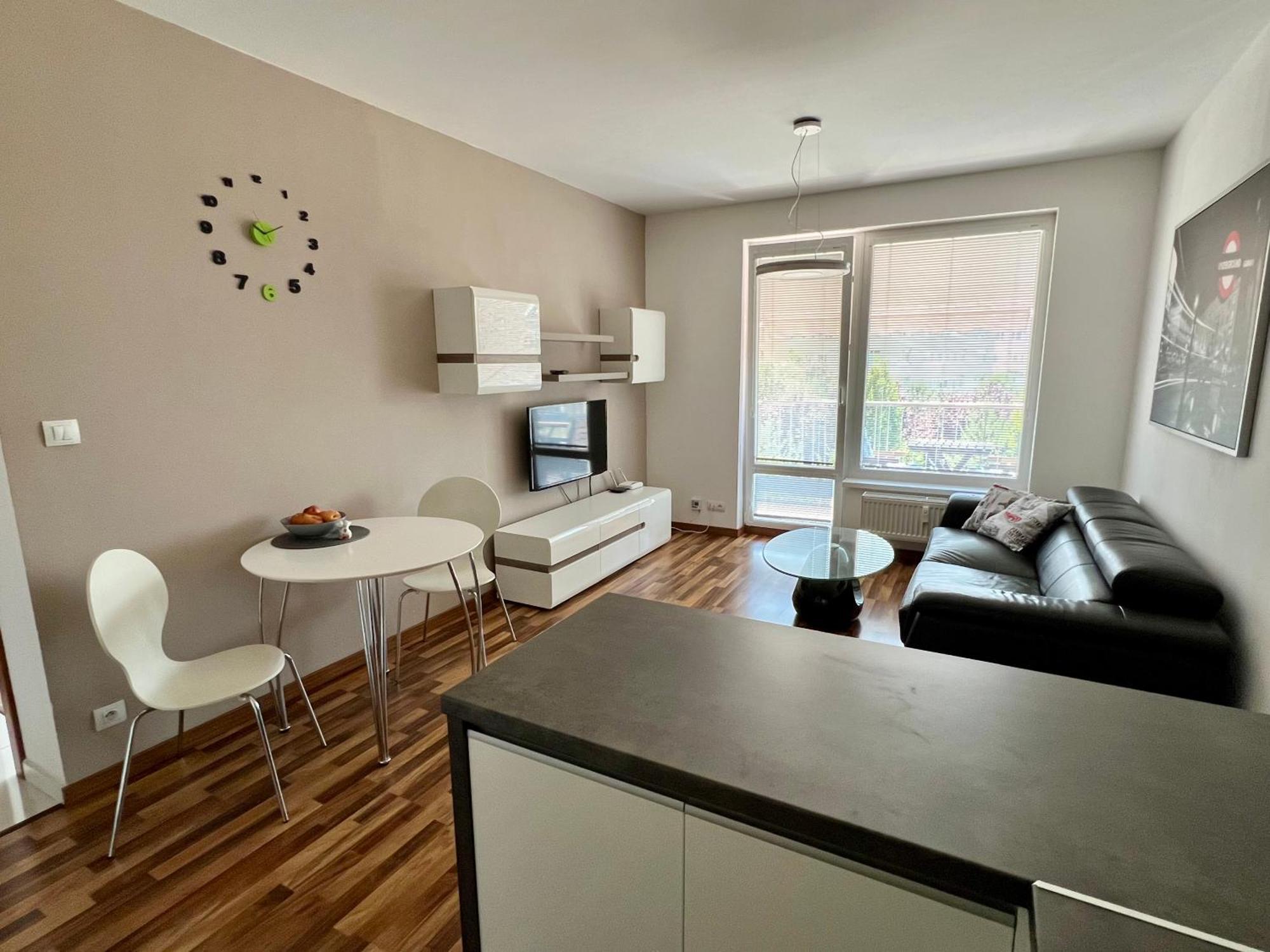 Apartment Jegeho Bratislava - Tipos Arena Exteriör bild